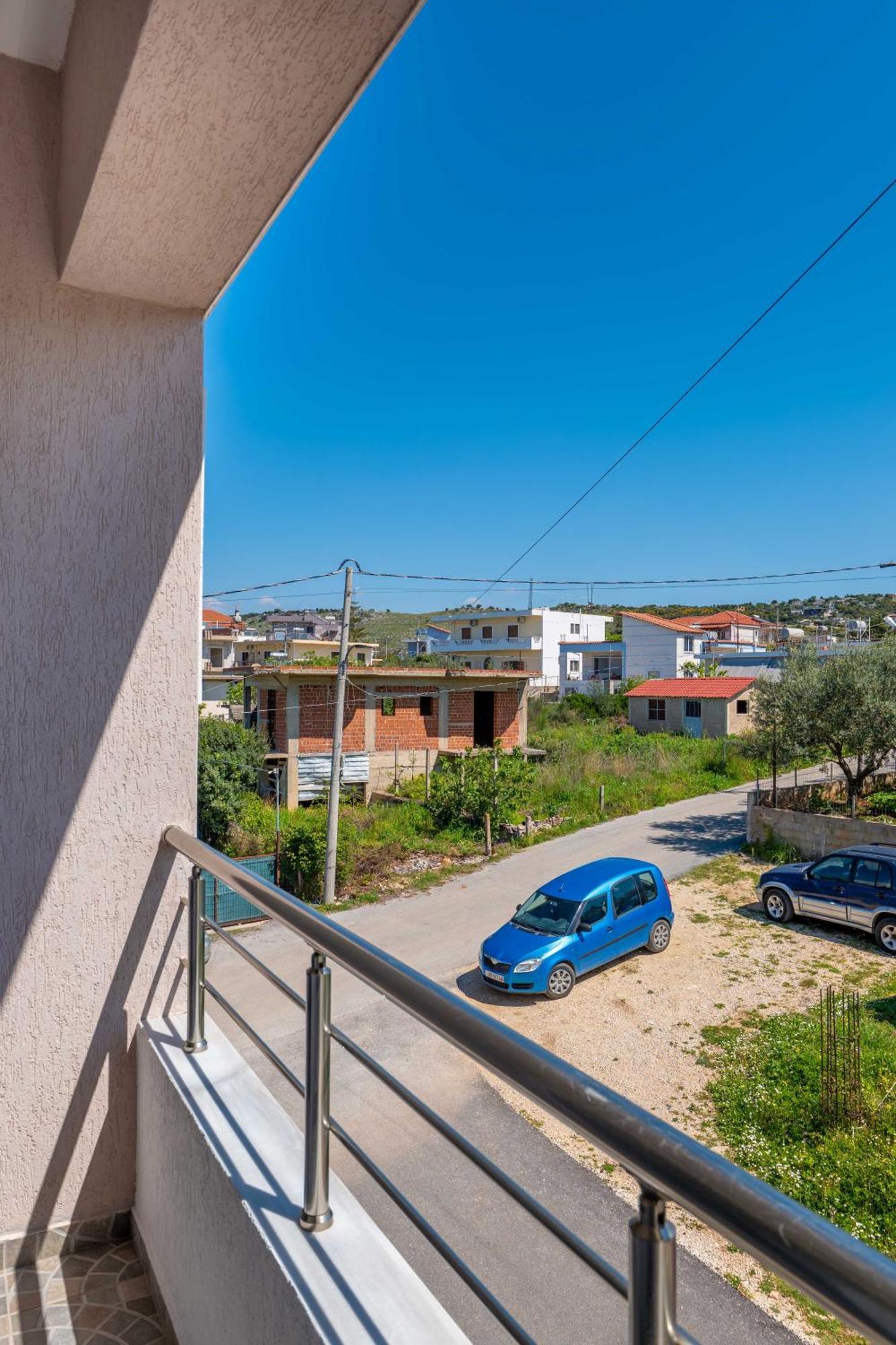 Aleksander Apartments Ksamil Exteriör bild
